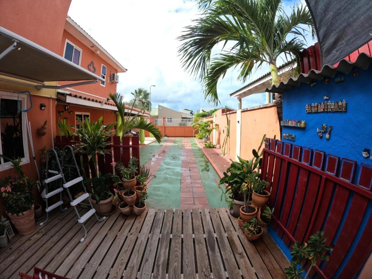 Terrakota Apartments Willemstad Extérieur photo